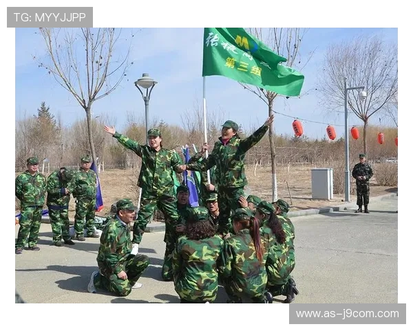 围绕六宫格二号足球的战术训练与团队协作能力提升创新路径探索方 围绕六宫格二号足球的战术训练与团队协作能力提升创新路径探索方